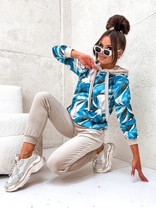 Beżowo niebieski welurowy damski dres komplet z motywem tropikalnym