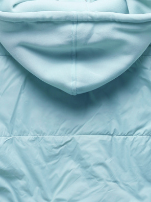 Niebieska pikowana przejściowa kurtka z dresowym kapturem