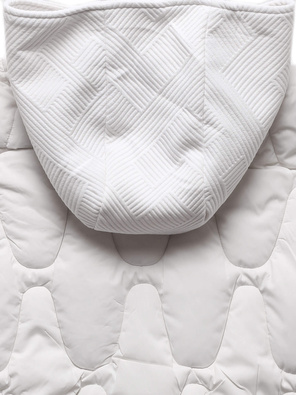 Ecru zimowa kurtka damska ze ślicznym kapturem netmoda