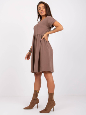 Brązowa plisowana, przewiewna, wygodna, twarzowa sukienka basic