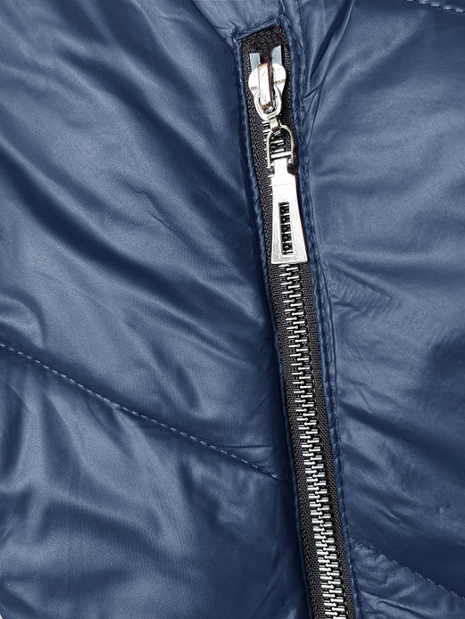 Niebieska pikowana kurtka z kwiecistym kapturem PLUS SIZE