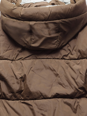Ciemnobeżowa zimowa krótka puchowa kurteczka