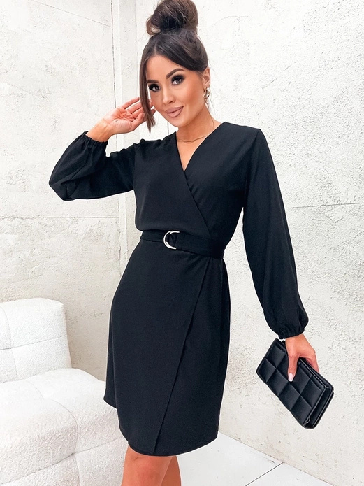 Czarna damska elegancka sukienka z paskiem