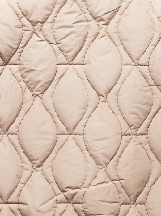 Beżowy damski luźny pikowany płaszcz