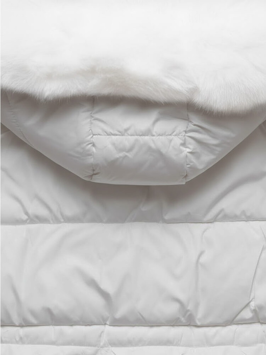 Biała rewelacyjna damska zimowa kurtka z kapturem netmoda