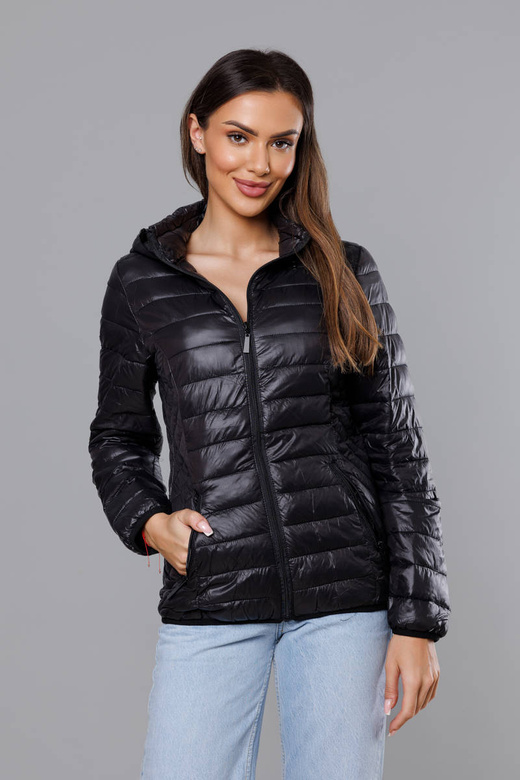 Czarna modna przejściowa pikowana kurtka z kapturem