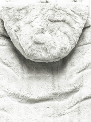 Ecru dwustronny damski pikowany bezrękawnik z kapturem na futrze