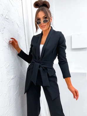 Czarny elegancki komplet oversizowa marynarka i luźne spodnie