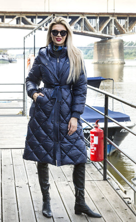 Granatowa długa pikowana puchowa kurtka płaszczyk z kapturem