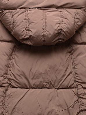 Brązowa damska oversizowa zimowa kurtka z kołnierzem netmoda