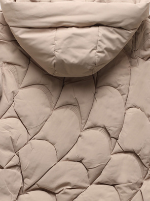 Beżowa damska kapitalnie pikowana kurtka z kapturem