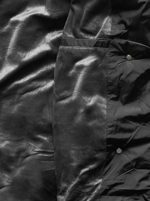 Czarna długa pikowana zimowa kurtka płaszczyk z kołnierzem