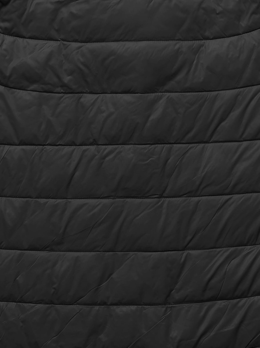 Czarna trapezowa pikowana wiosenna kurtka na zatrzaski