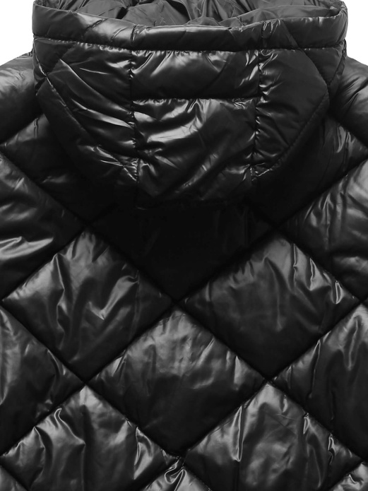 Czarna przejściowa pikowana w karo kurtka z kapturem