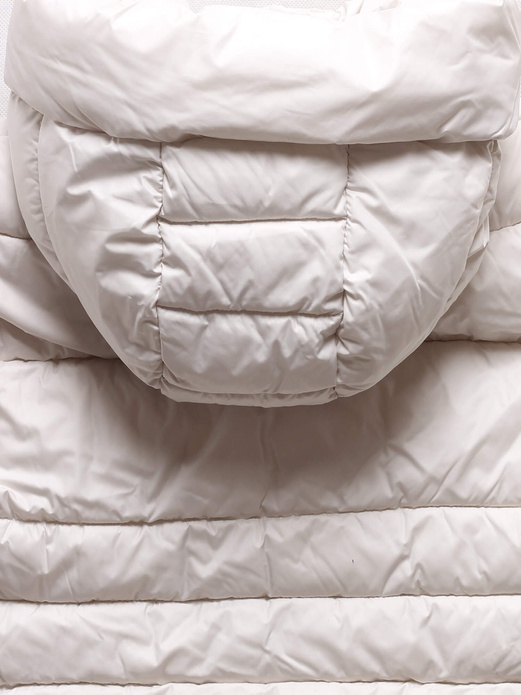 Ecru zimowa genialna pikowana kurtka z kapturem i kołnierzem