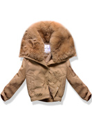 Karmelowa skórzana damska krótka kurtka na beżowym futerku