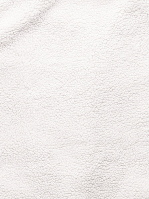 Biały płaszcz kożuszek kurtka zimowa z kołnierzem