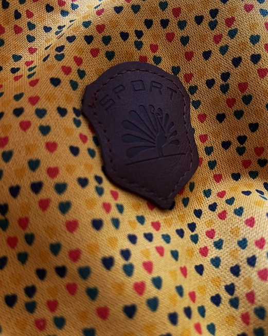 Żółta genialna bluza damska z kapturem w malutkie serduszka