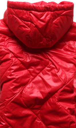 Czerwony długi pikowany bezrękawnik z kapturem