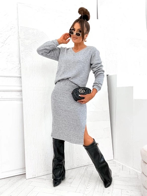 Szary dzianinowy komplet damski bluzka i spódnica