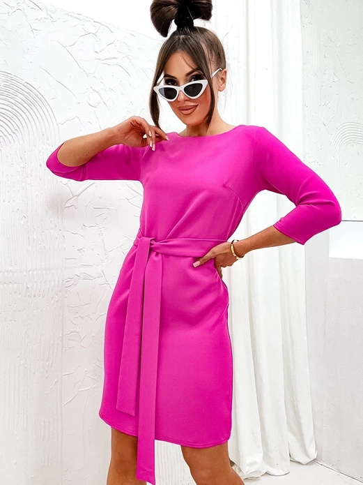 Różowa kapitalna damska sukienka z paskiem