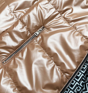 Jeanobrązowa dwustronna przejściowa kurtka damska z kapturem geometryczne wzory