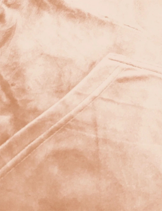 Brzoskwiniowy welurowy gładki dres damski z kapturem