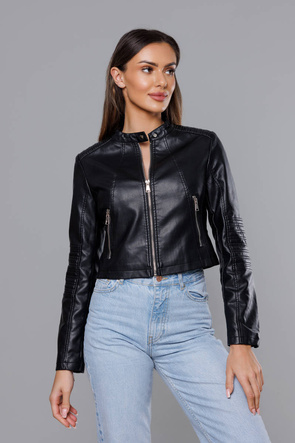 Czarna kurtka ekoskóra ramoneska ze stójką zapinana na suwak