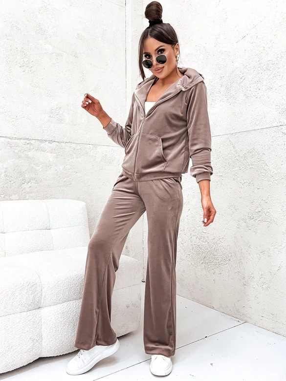 Cappuccino welurowy dres gładki komplet z szerokimi spodniami