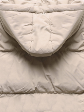 Jasnobeżowa zimowa krótka pikowana kurtka z kapturem