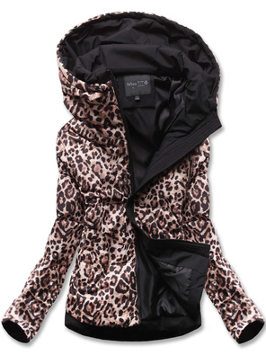 Beżowa damska przejściowa bomberka panterka kurtka z kapturem