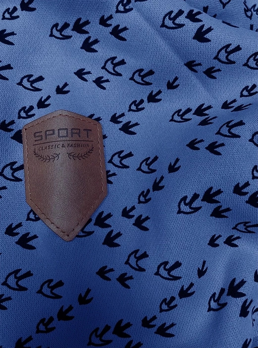 Niebieska rozpinana bluza damska z kapturem w jaskółki