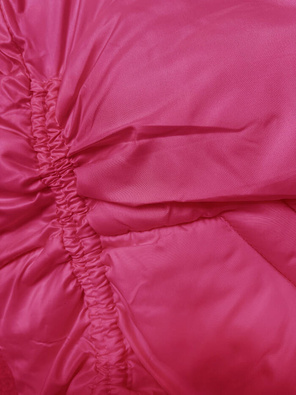 Różowa damska krótka kurtka z motywem w kratę