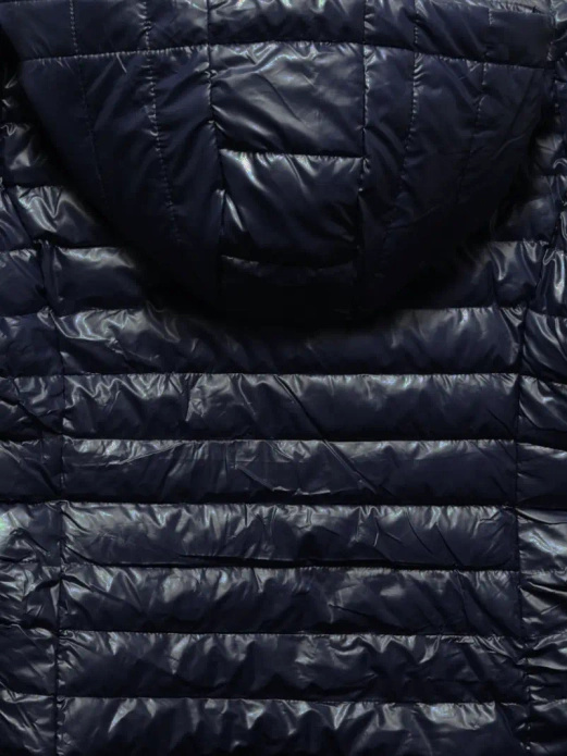 Granatowa pikowana przejściowa kurtka z kapturem