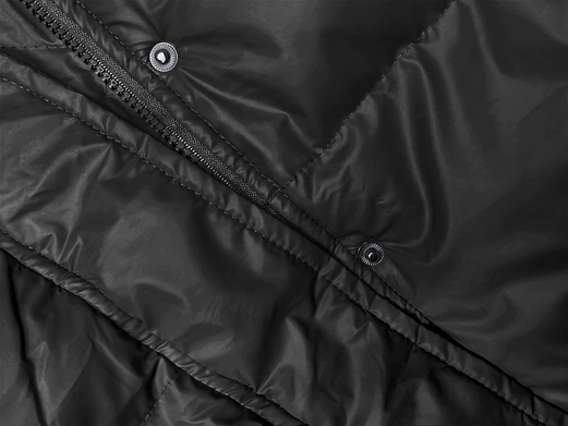 Czarna zimowa kurteczka z kapturem