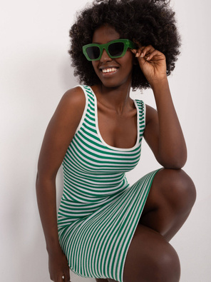 Zielono biała obcisła sukienka w paski