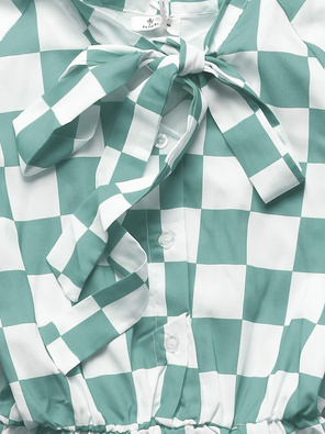 Szaroniebieska elegancka sukienka w kratę wiązana na dekolcie z falbaną