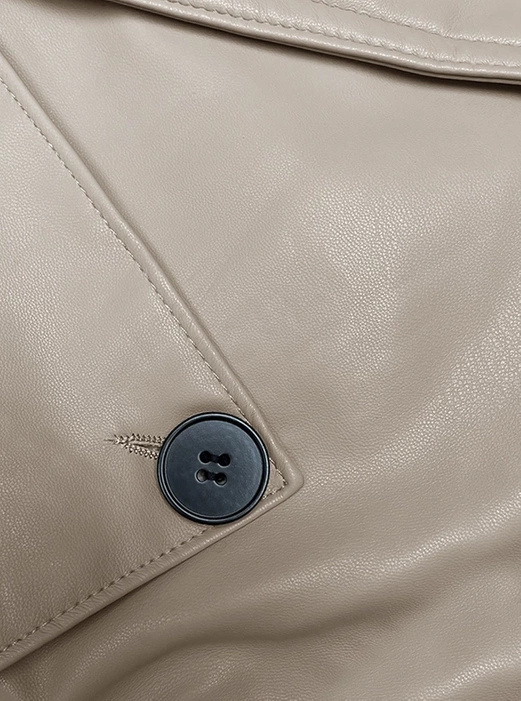 Cappuccino modny trencz eko skóra z paskiem