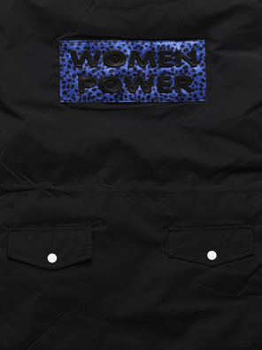 Czarna zimowa kurtka parka z kapturem