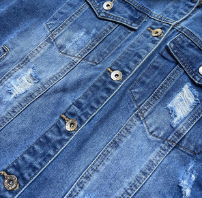 Jeansowa kurtka z przetarciami niebieska (d3362)