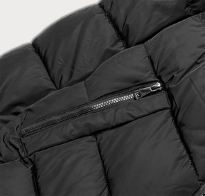 Czarna kapitalna pikowana zimowa kurtka z futerkiem