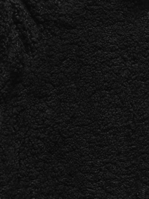 Czarna zimowa kurteczka z kapturem baranek