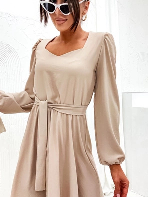 Beżowa rozkloszowana zwiewna sukienka z paskiem 