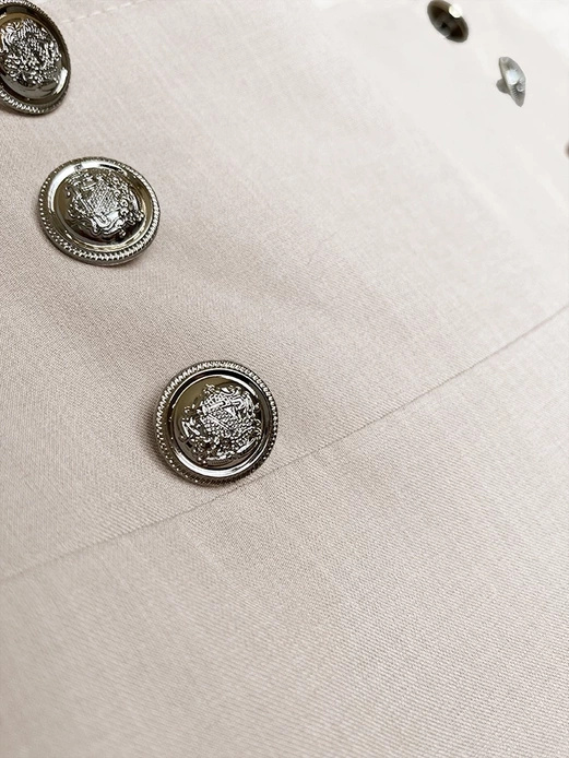 Czarne wygodne spodnie dresowe z kieszeniami, przeszyciami i ściągaczem