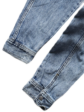 Jeansowa damska ramoneska z suwakiem na skos