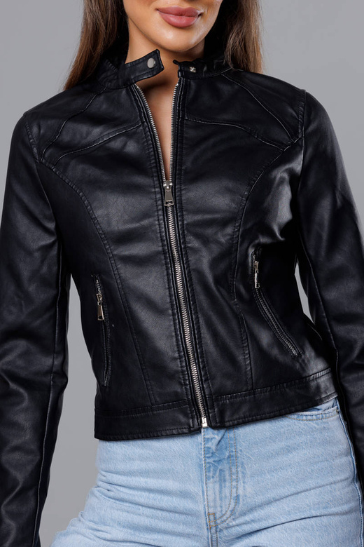 Czarna kurtka ekoskóra ramoneska wyszczuplający krój