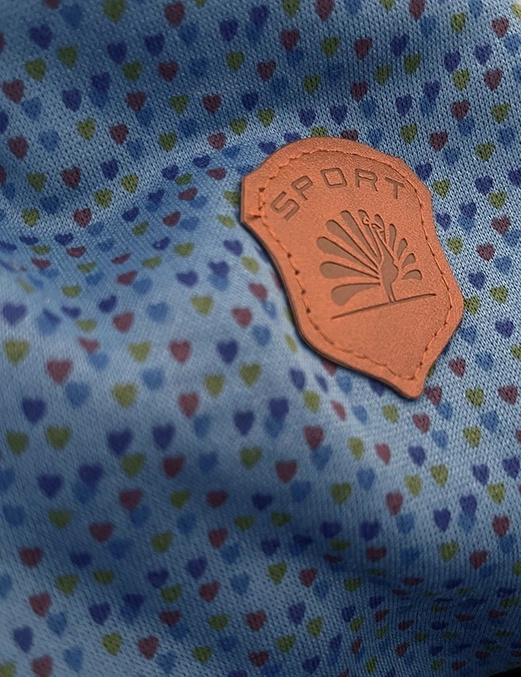 Niebieska genialna bluza damska z kapturem w malutkie serduszka