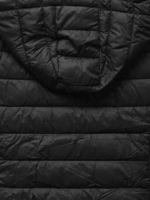 Czarna pikowana przejściowa kurtka z kapturem i stójką zapinana na suwak