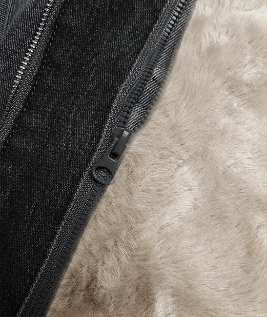 Czarna Ecru jeansowa krótka damska kurtka ocieplana futerkiem