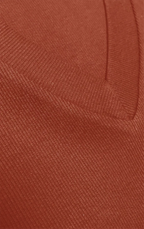 Pomarańczowa, klasyczna wyszczuplająca, prążkowana sukienka, basic elegance z rękawem 3/4